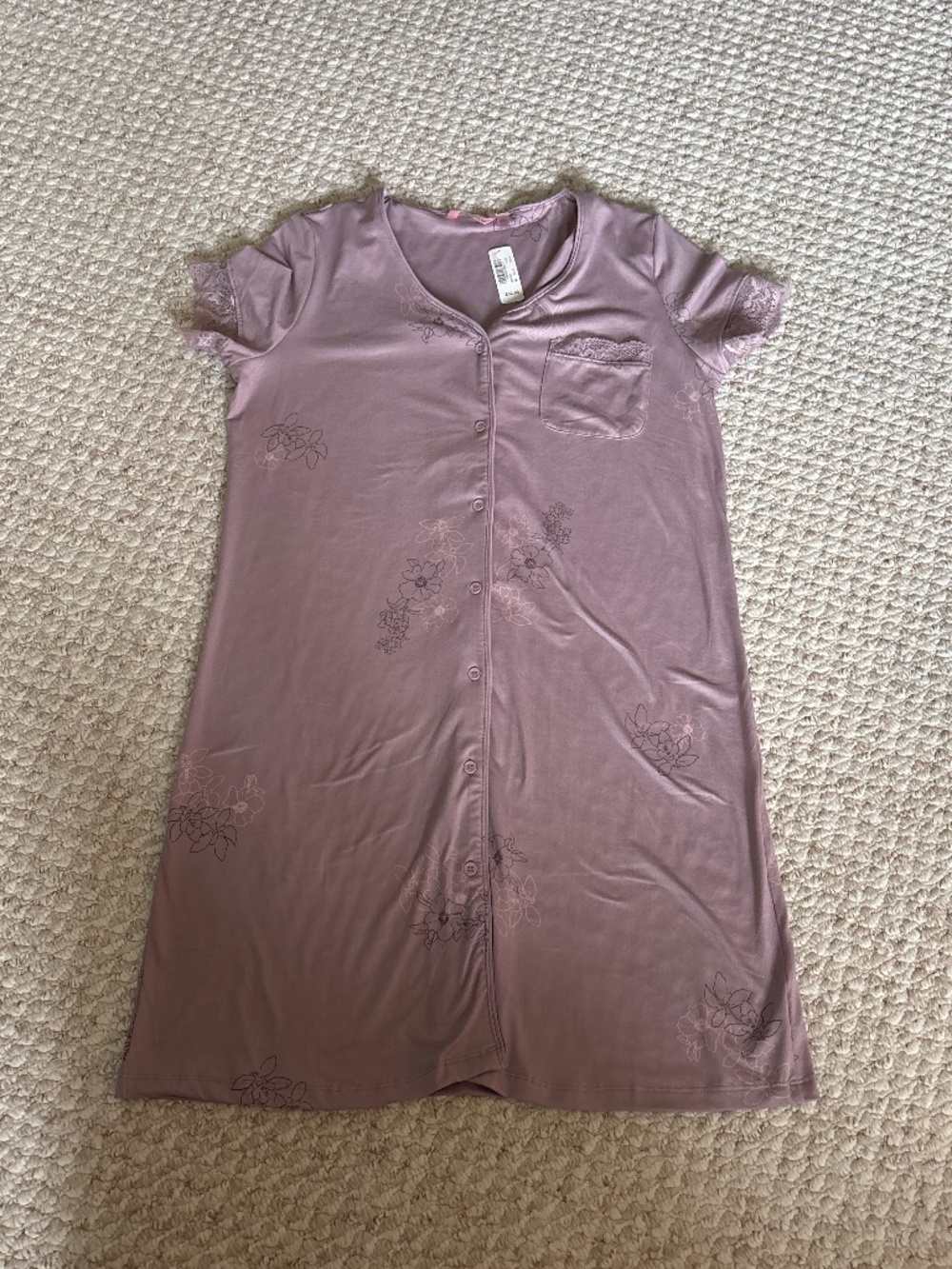 La vie en rose sleep shirt